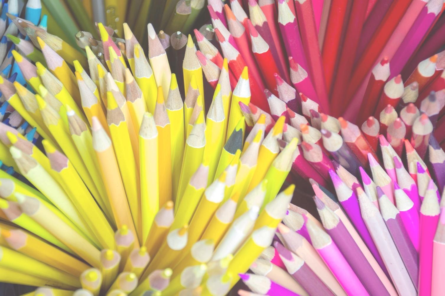 Esempio di sviluppo di concept art con tecniche tradizionali e digitali